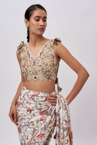 Cream embroidered choli and pre-stitched sari