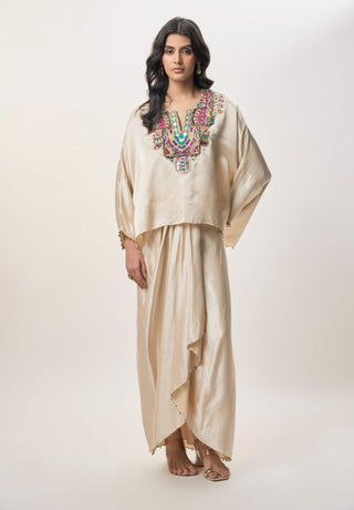 Taraz champagne tunic and lungi skirt