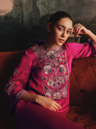 Gaji silk pink kaftan