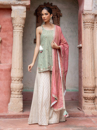 Green maheshwari paisley kurta and palazzo set