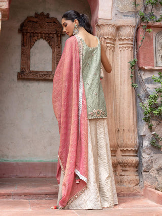 Green maheshwari paisley kurta and palazzo set