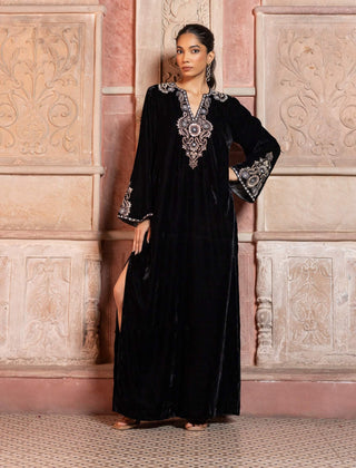 Black velvet paisley embroidered kaftan