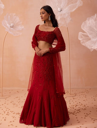 Red Fishtail Lehenga Set by Parul Gandhi available on Indiaspopup.com