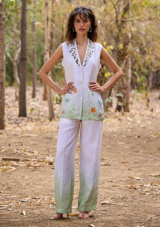 Regina Off-White Trouser by Pozruh, available on Indiaspopup.com