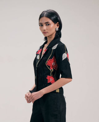 Twilight stem black shirt