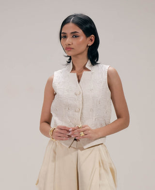 Echo white waist coat