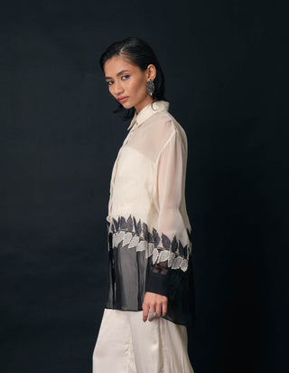 Leafmerge black and white shirt