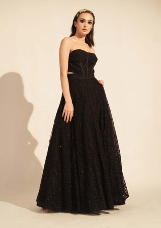 Nikita Mhaisalkar-Black Applique Skirt With Corset-INDIASPOPUP.COM