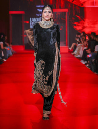 Maharani black kurta set