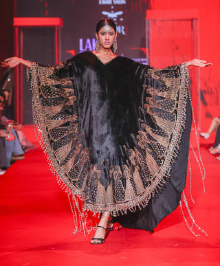 Ratrangini black kaftan