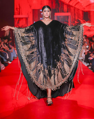 Ratrangini black kaftan