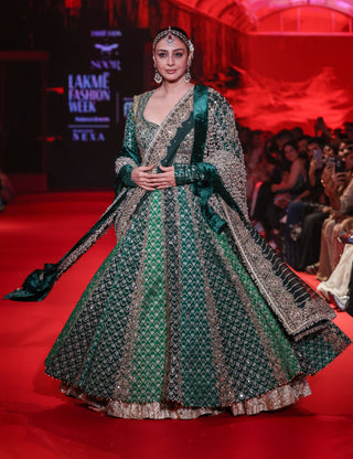 Vaidurya green anarkali set