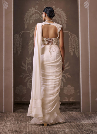 The eternal ivory sari set