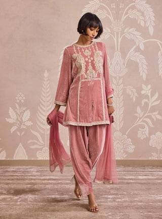 Onion pink velvet kurta set