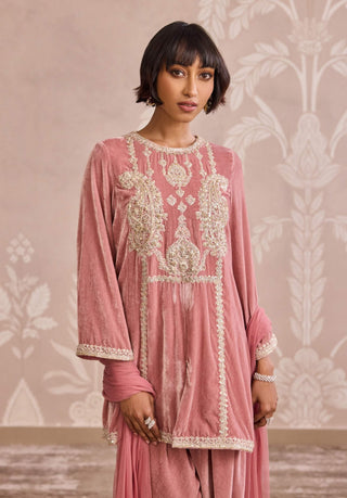 Onion pink velvet kurta set