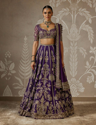 Swarnika purple lehenga set