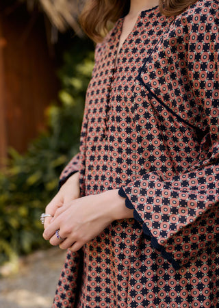 Black geometric kurta with pants
