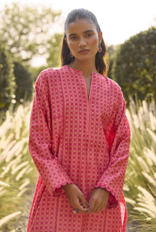 Fuchsia geometric kurta with pants