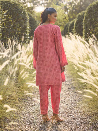Fuchsia geometric kurta with pants