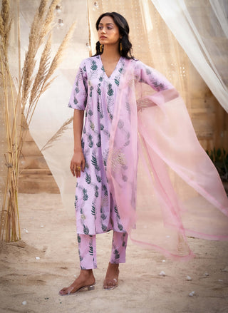 Pink leaf-printed kurta set