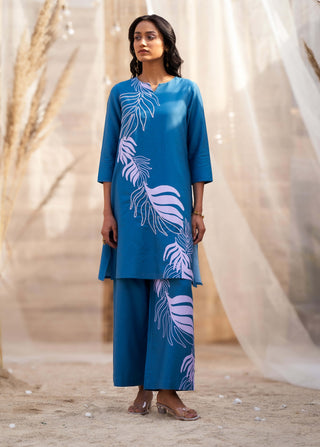 Blue bold leaf-print tunic and pants
