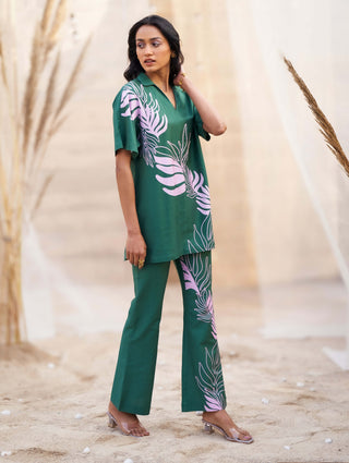 Green leaf tunic and pants
