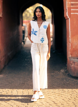 Matka cream vest with trousers