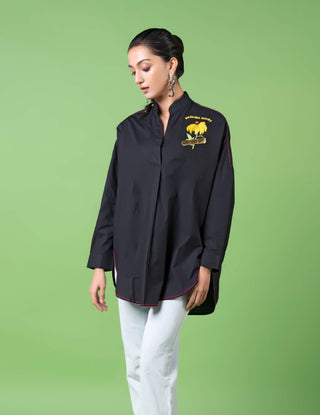 Black Oversized Sunflower Embroidered Shirt by Siddhartha Bansal, available on Indiaspopup.com