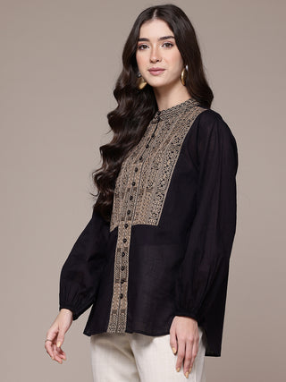 Black solid full sleeve top