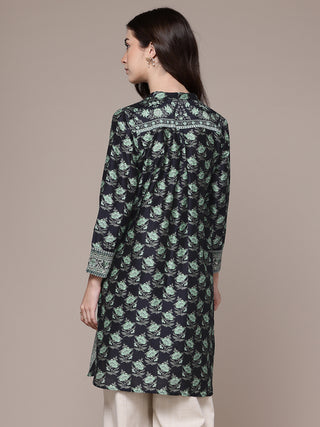 Black floral full sleeve shirt