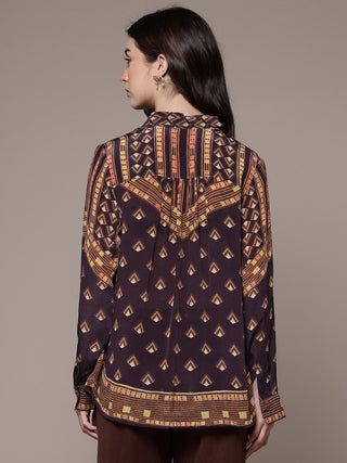 Brown geometric print full sleeve shirt