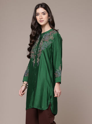 Green solid full sleeve shirt