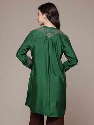 Green solid full sleeve shirt