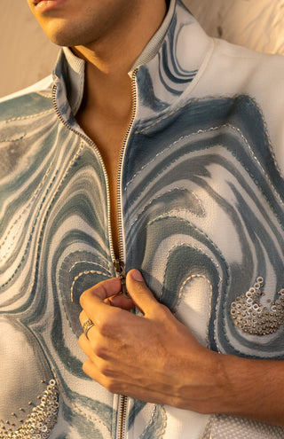 Printed wave bomber with denims