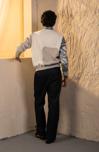 Printed wave bomber with denims