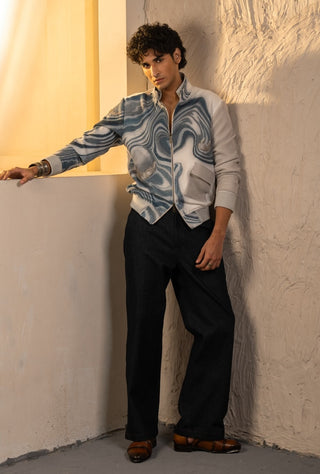 Printed wave bomber with denims