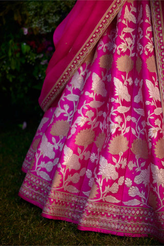 Fuchsia Pink Embroidered Lehenga Set by Shyam Narayan Prasad, available on Indiaspopup.com