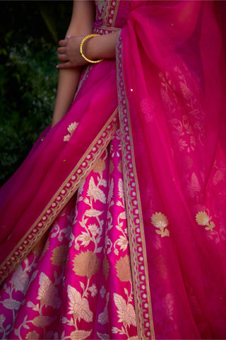 Fuchsia Pink Embroidered Lehenga Set by Shyam Narayan Prasad, available on Indiaspopup.com