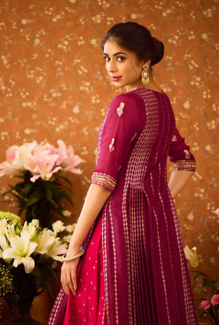 Raspberry Purple Kurta Sharara Set by Shyam Narayan Prasad available on Indiaspopup.com