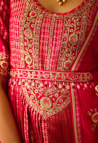 Scarlet Red Maroon Kurta Sharara Set by Shyam Narayan Prasad available on Indiaspopup.com