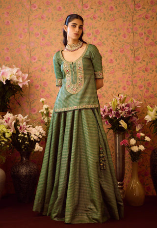 Smoke Green Kurta Lehenga Set by Shyam Narayan Prasad available on Indiaspopup.com