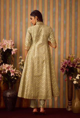 Smoke Green Angrakha Set by Shyam Narayan Prasad available on Indiaspopup.com