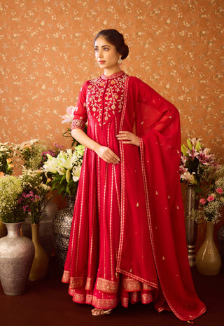 Persian Maroon Anarkali Sharara Set by Shyam Narayan Prasad available on Indiaspopup.com