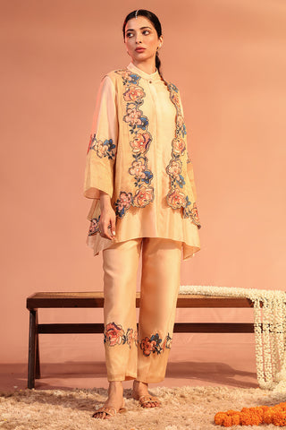 Light Pink Sadira Embroidered Kurta Set With Jacket by Soup By Sougat Paul available on Indiaspopup.com