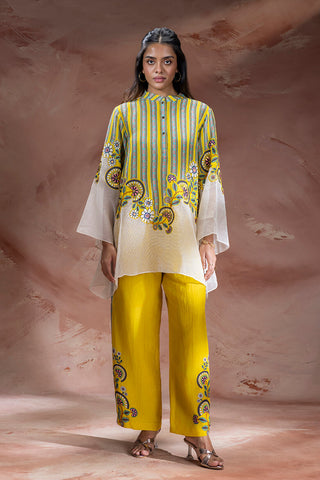 Yellow Nooma appliqué kurta with pants