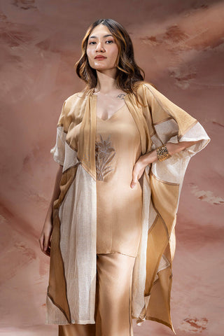 Beige Zinnia appliqué top with pants and jacket