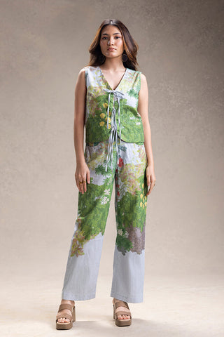 Blue Blume printed sleeveless top with pants