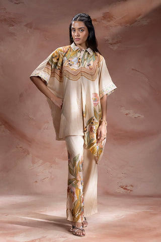 Beige Zeya tunic with pants