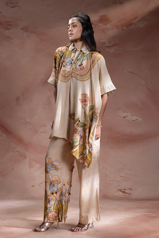 Beige Zeya tunic with pants