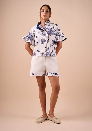 Blue-white ruffle shirt and shorts
